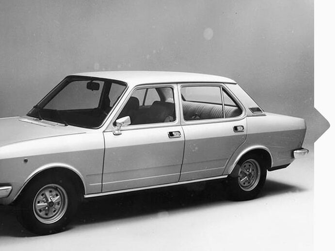 Die Limousine SEAT 132 von 1973.