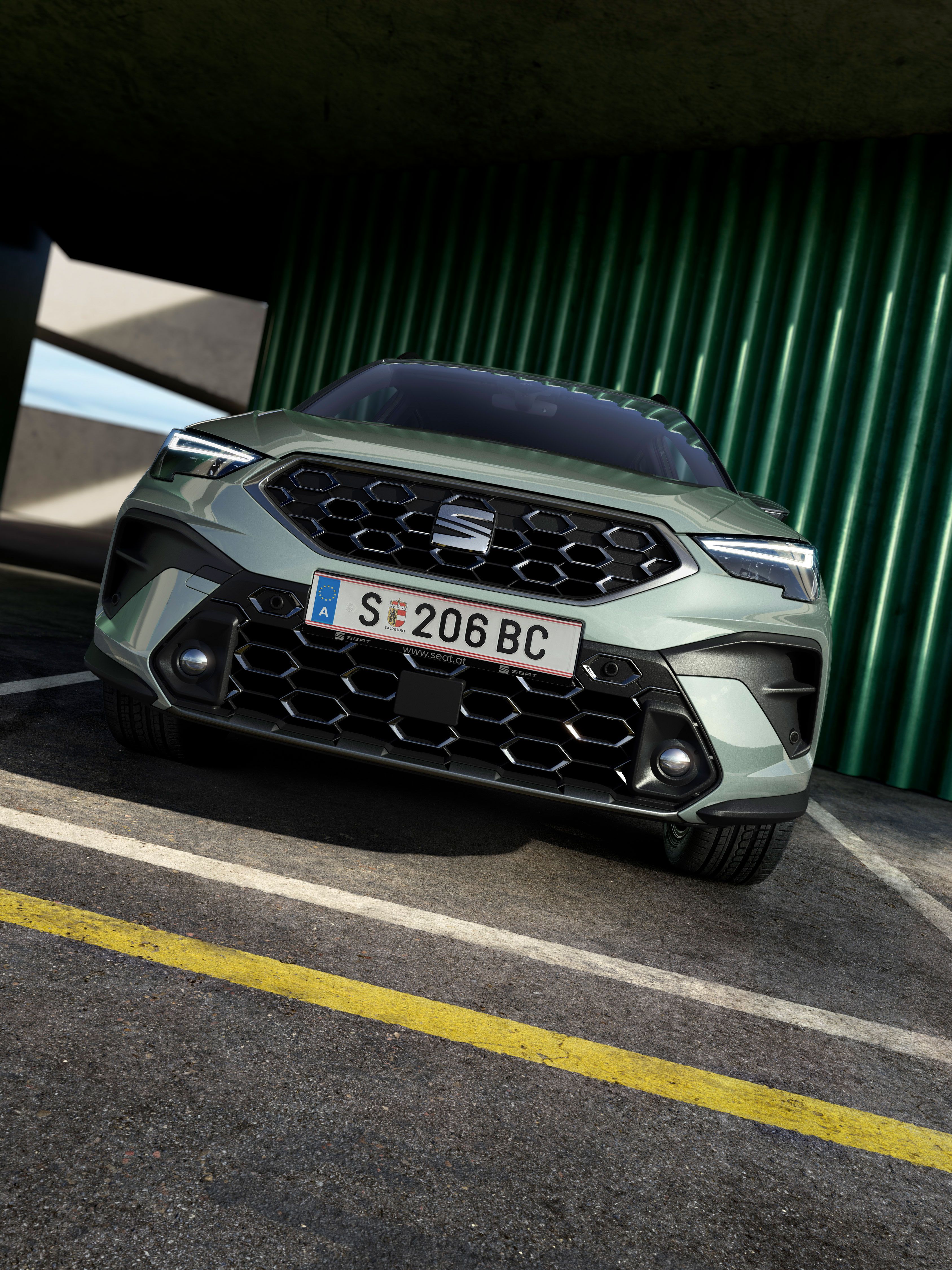 Frontstoßfänger-Details des SEAT Arona 2025