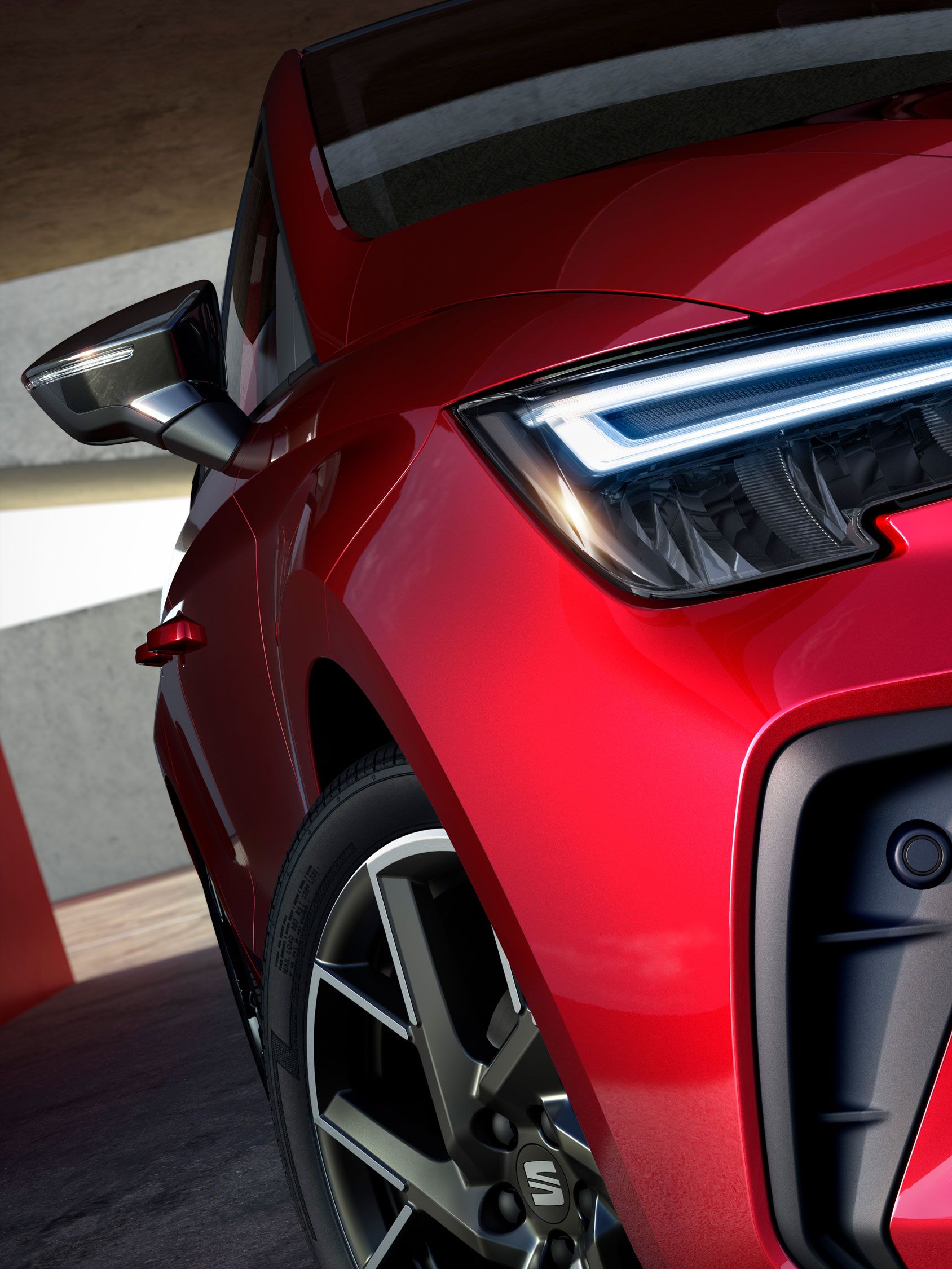 Nahaufnahme eines Scheinwerfers des SEAT Ibiza